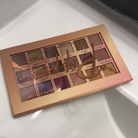 Beautiful makeup natural look - Picture 4 of 15